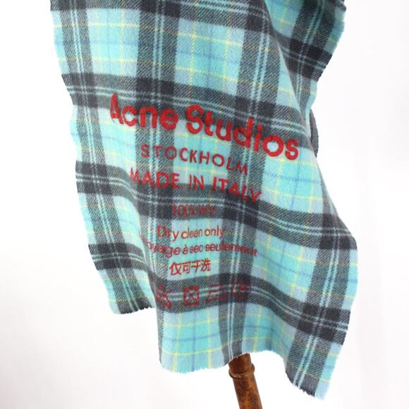 Acne Studios Wool Plaid Scarf Wrap Grey Light Blue Red Raised Logo Instructions - Picture 3 of 7